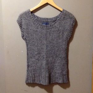 American Eagle sleeveless sweater